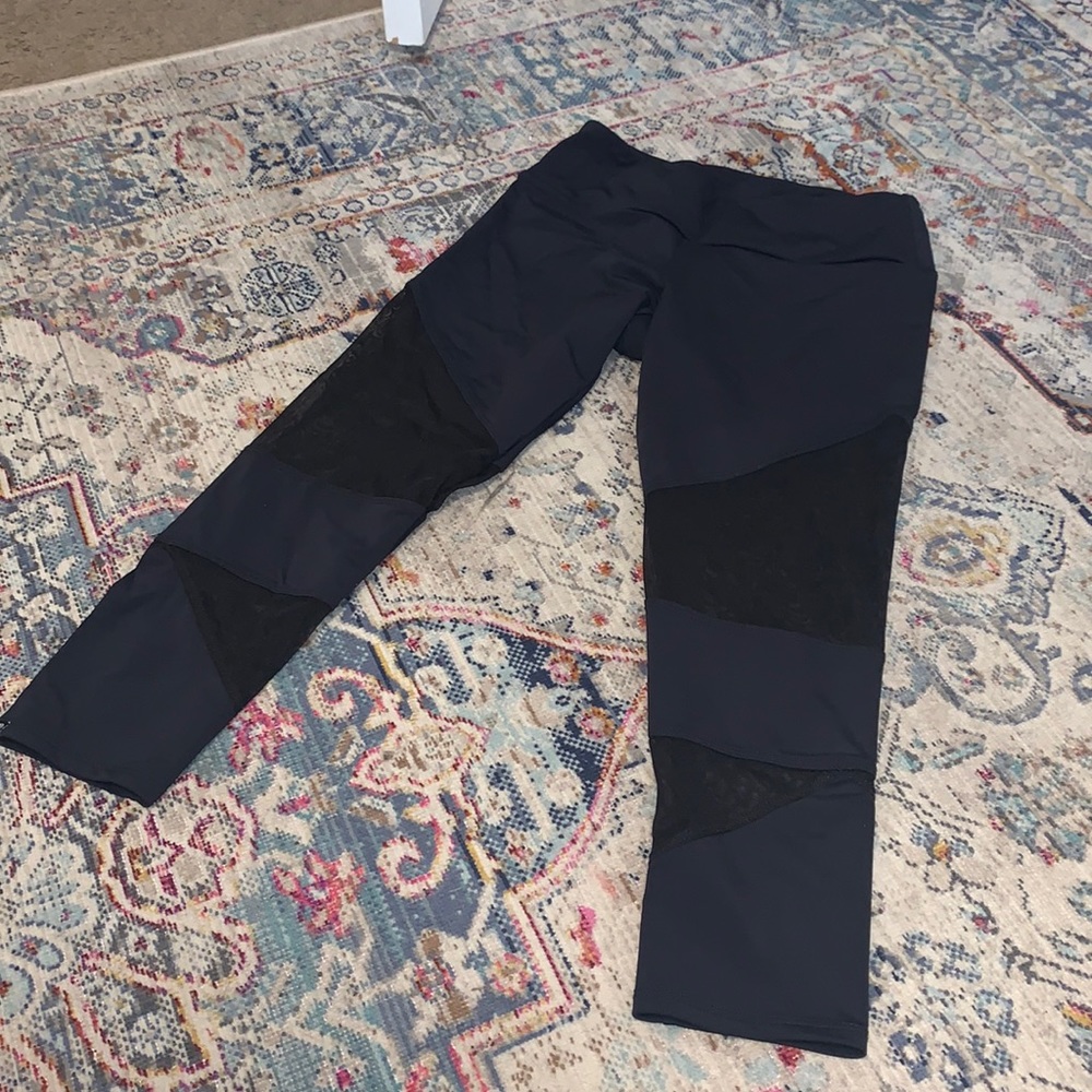 Onzie Yoga Leggings